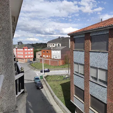 Piso Tres Habitaciones, Dos Banos. *