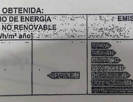 Piso Tres Habitaciones, Dos Banos. *
